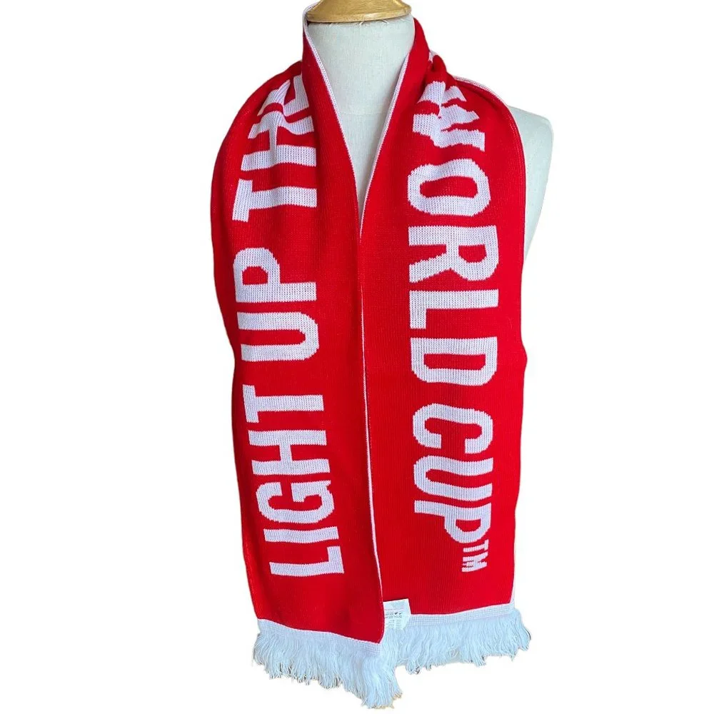 NWOT Budweister King of Beers FIFA 2018 Soccer World Cup Russia Unisex Scarf